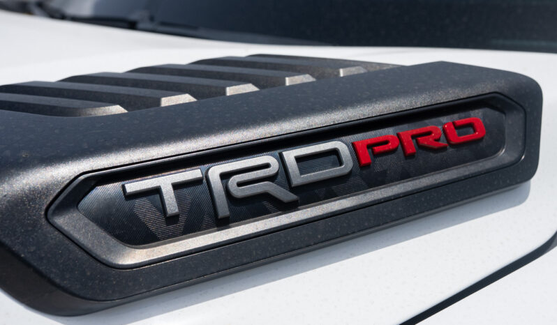 
								TOYOTA TUNDRA TRD PRO full									