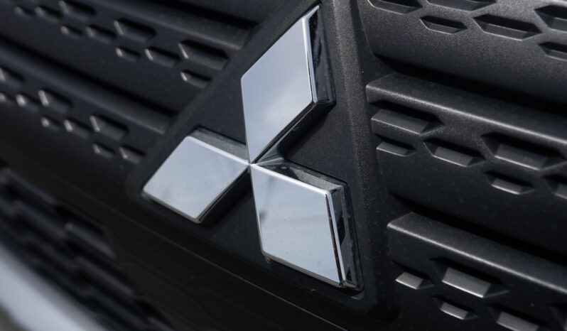 
								MITSUBISHI ECLIPSE CROSS full									