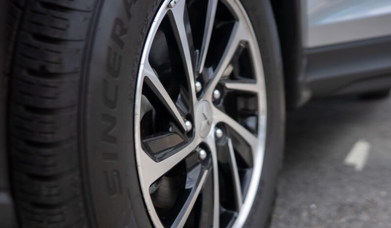 
								MITSUBISHI ECLIPSE CROSS full									