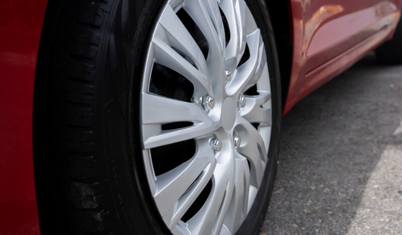 
								HYUNDAI ACCENT full									