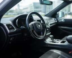 
										JEEP GRAN CHEROKEE full									