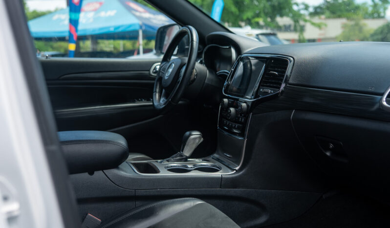 
								JEEP GRAN CHEROKEE full									