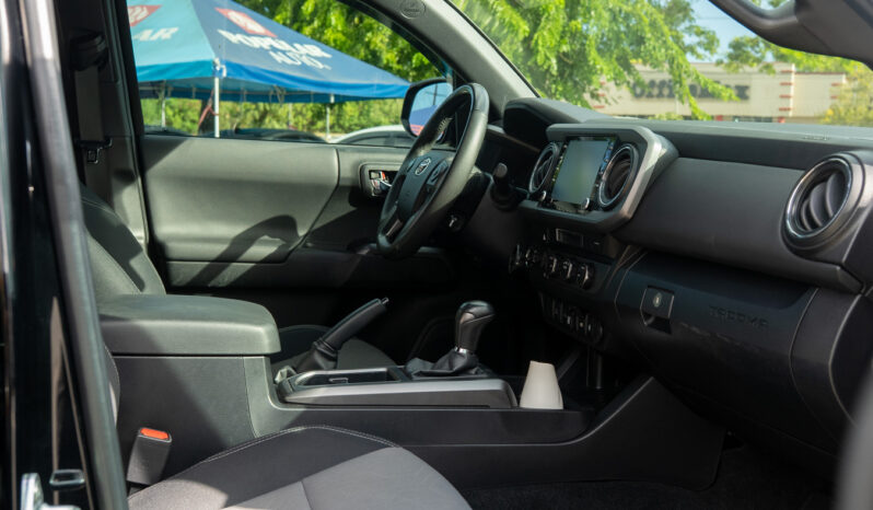 
								TOYOTA TACOMA full									