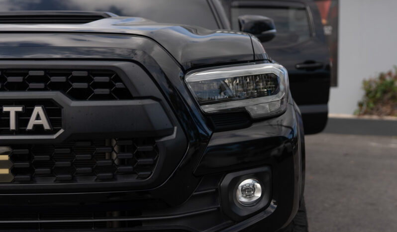 
								TOYOTA TACOMA full									