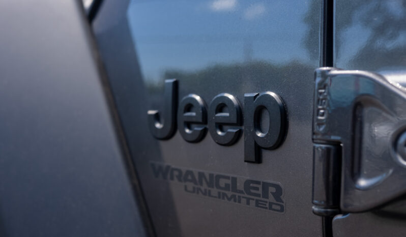 
								JEEP WRANGLER full									
