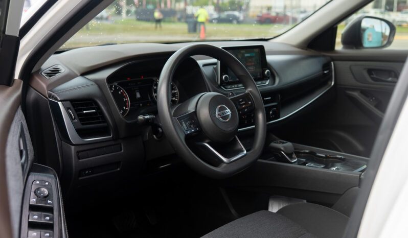 
								NISSAN ROGUE full									
