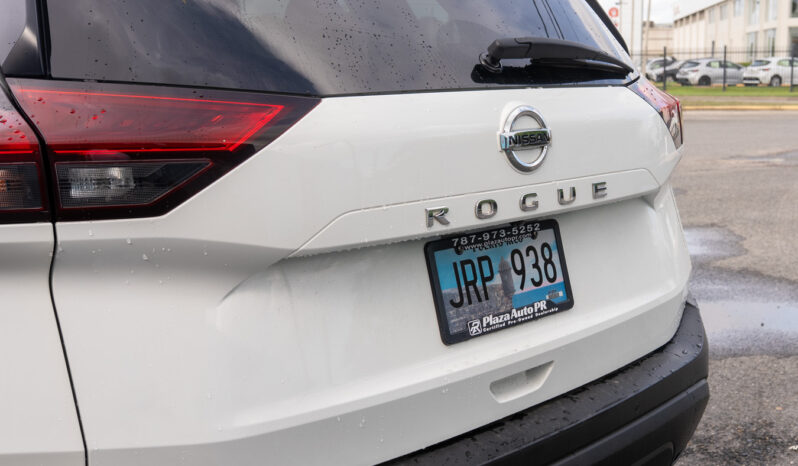 
								NISSAN ROGUE full									