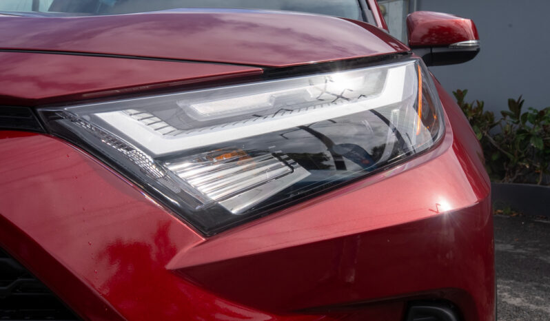 
								TOYOTA RAV4 full									