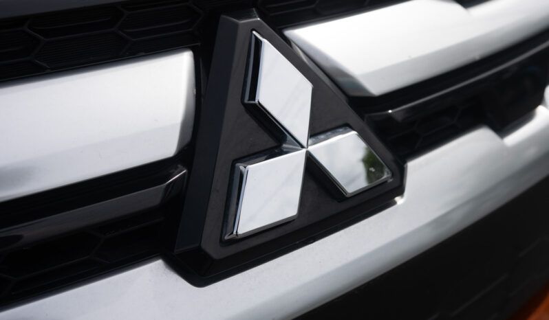 
								MITSUBISHI OUTLANDER SPORT full									