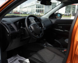 
										MITSUBISHI OUTLANDER SPORT full									