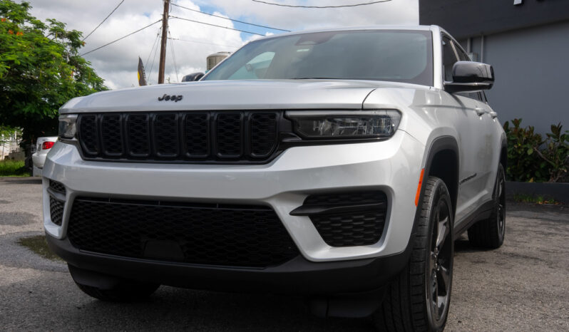 
								JEEP GRAN CHEROKEE L full									