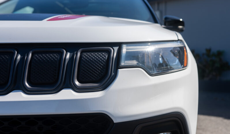 
								JEEP TRAILHAWK full									